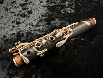 Photo Buffet Crampon Tosca Bb Clarinet, Serial #550840 – Low Price